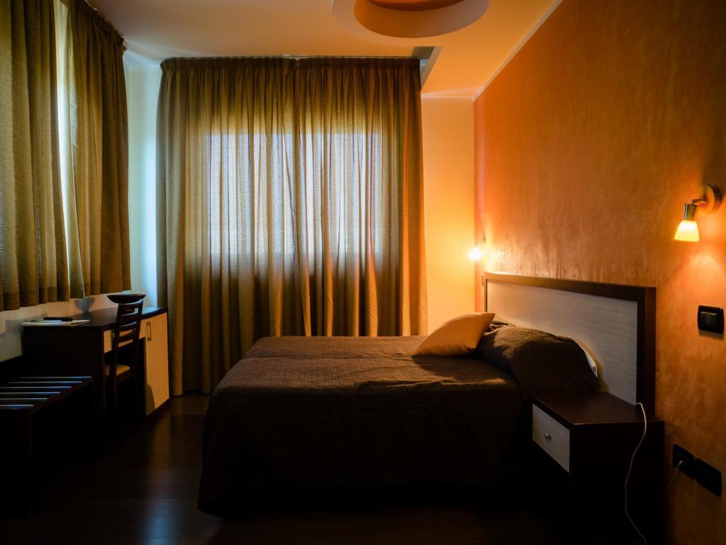 Hotel Select Atessa Εξωτερικό φωτογραφία