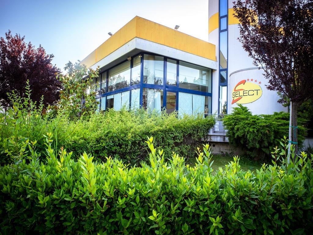 Hotel Select Atessa Εξωτερικό φωτογραφία