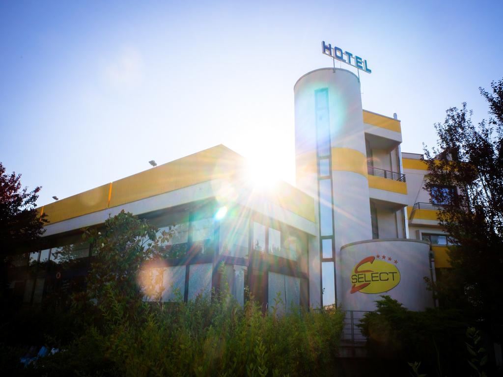 Hotel Select Atessa Εξωτερικό φωτογραφία