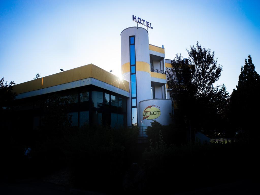 Hotel Select Atessa Εξωτερικό φωτογραφία