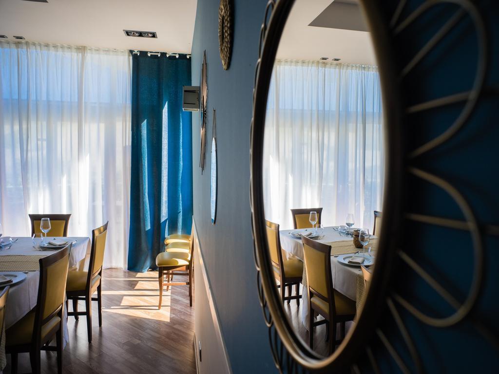 Hotel Select Atessa Εξωτερικό φωτογραφία